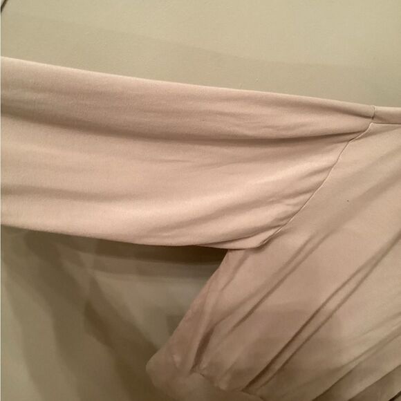 YOUNG FABULOUS AND BROKE SIZE LARGE TAN DOLMAN SLEEVE PULLOVER CROPPED HOODIE - Picture 5 of 7